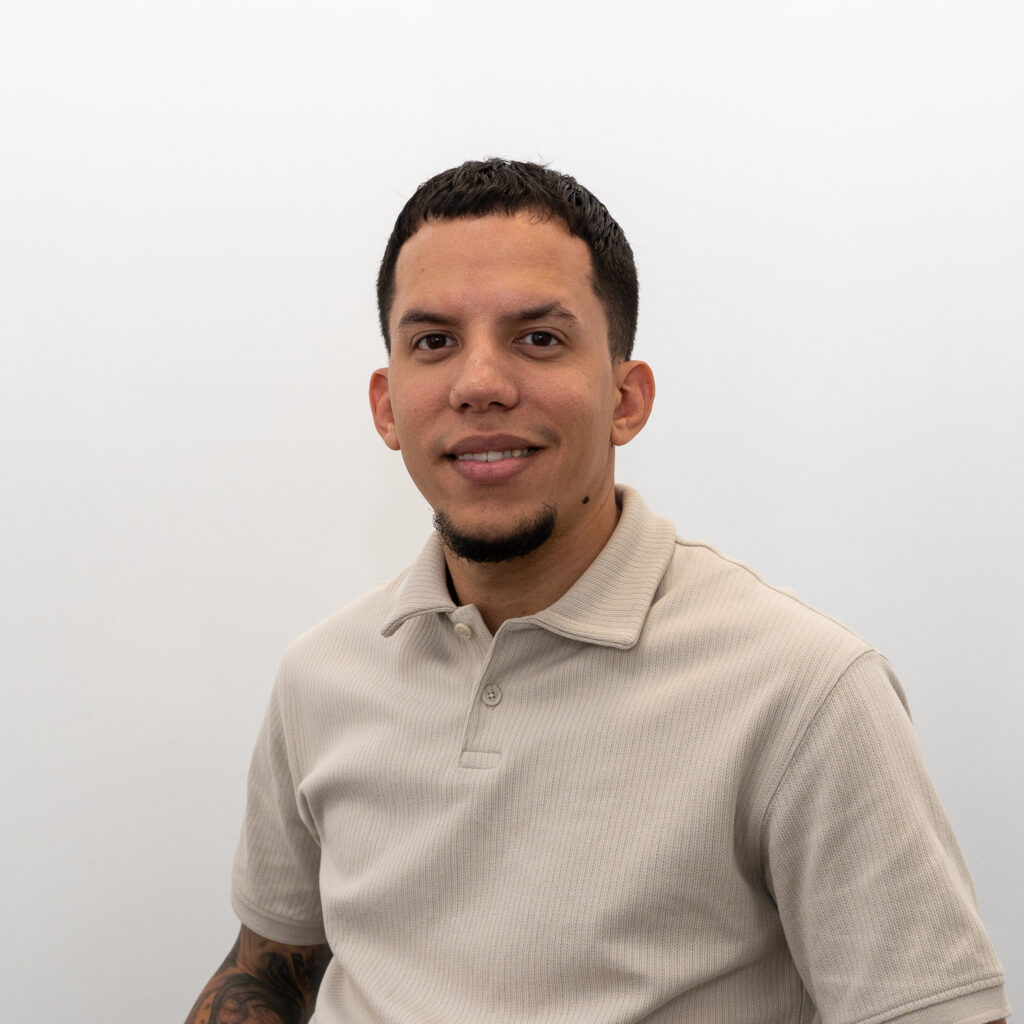 Photo of Carlos Noa